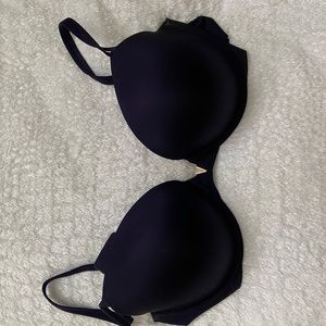 VIctorias Secret Navy push up bra